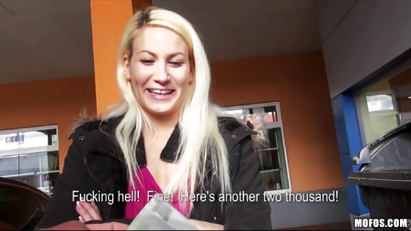 Fingern und Muschi lecken mit zwei unglaublichen Babes